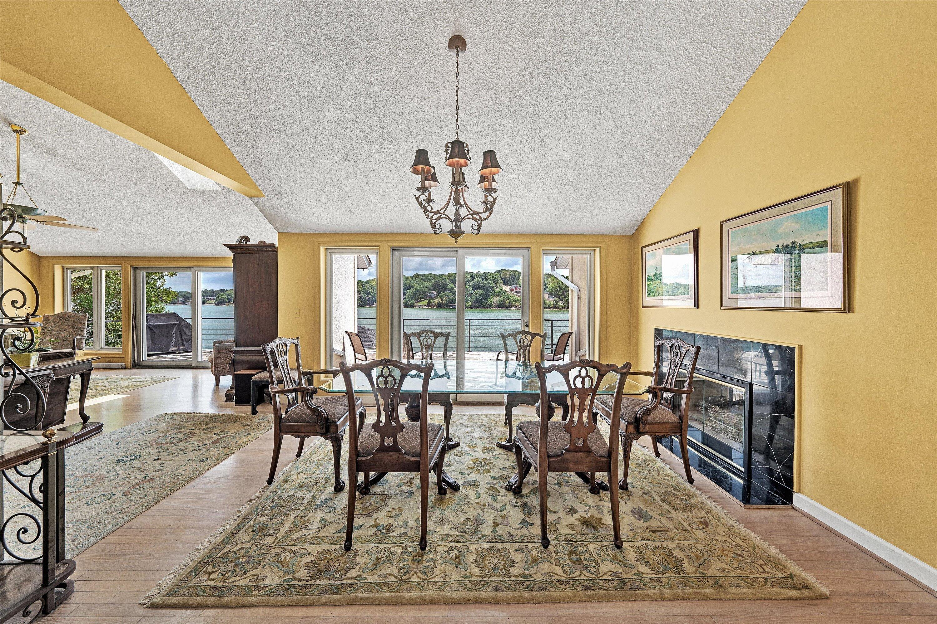 2455 Merriman Way Road Moneta, VA 24121 - Photo 17 of 83 15-DSC00406