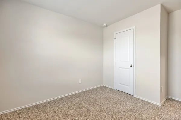 $1,895 | 1702 Miller Terrace, Lockhart, TX 78644