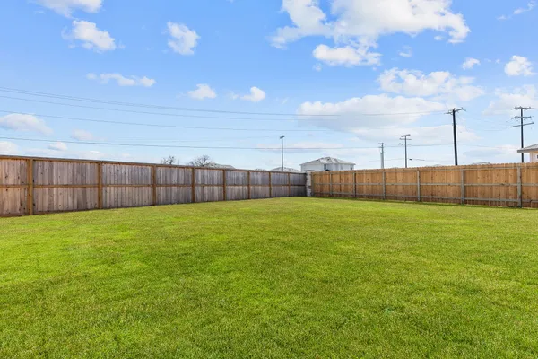$1,895 | 1702 Miller Terrace, Lockhart, TX 78644