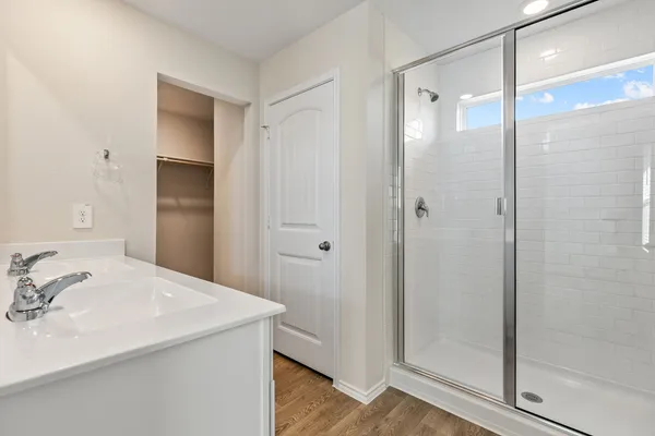 $1,895 | 1702 Miller Terrace, Lockhart, TX 78644