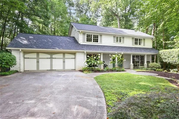 $800,000 | 355 Earlston Drive Northeast, Sandy Springs, GA 30328
