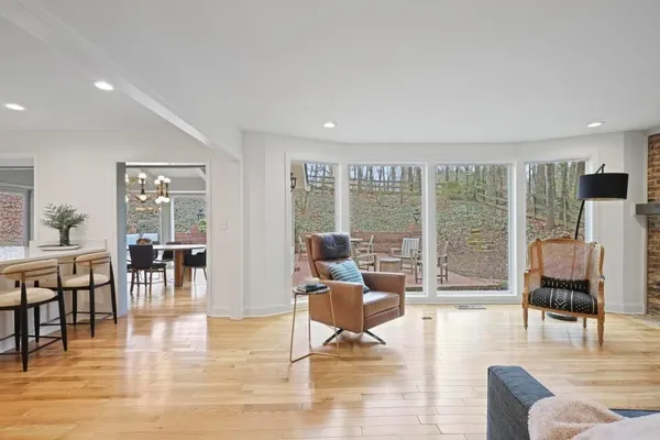$800,000 | 355 Earlston Drive Northeast, Sandy Springs, GA 30328