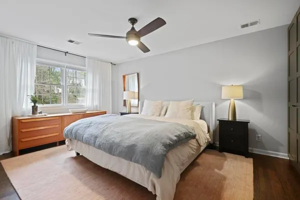 $800,000 | 355 Earlston Drive Northeast, Sandy Springs, GA 30328