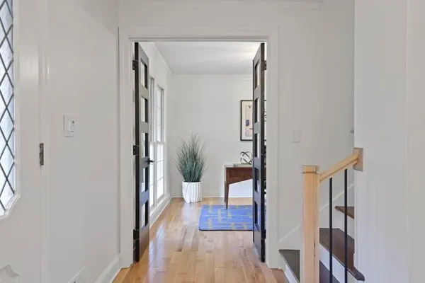 $800,000 | 355 Earlston Drive Northeast, Sandy Springs, GA 30328