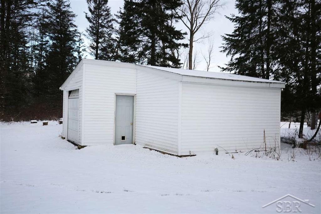 3255 East Monroe Road Midland, MI 48642 - Photo 45 of 52 50003000-44.JPG