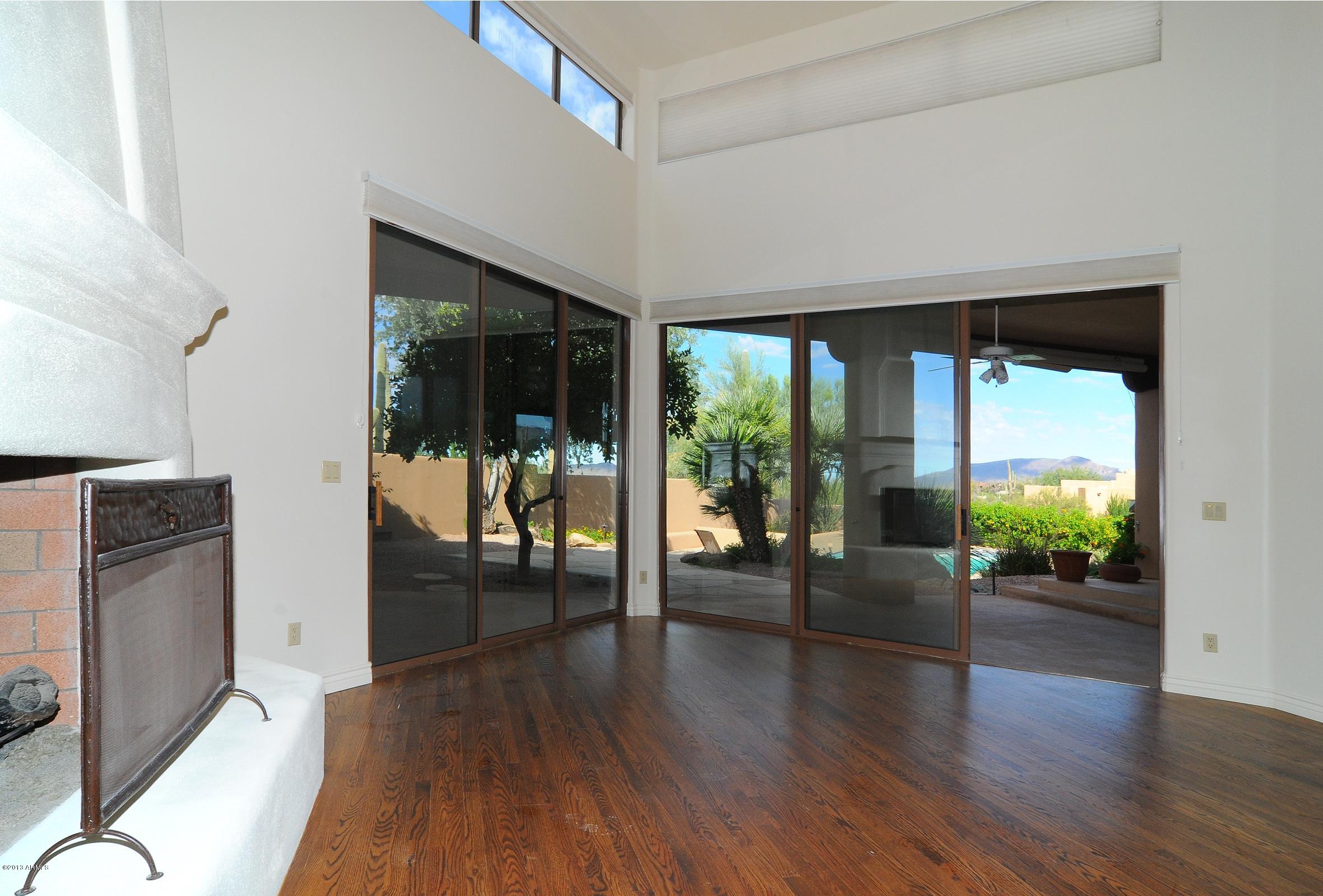 7440 East Ridgeline Road Carefree, AZ 85377 - Photo 3 of 45 Living Room 3