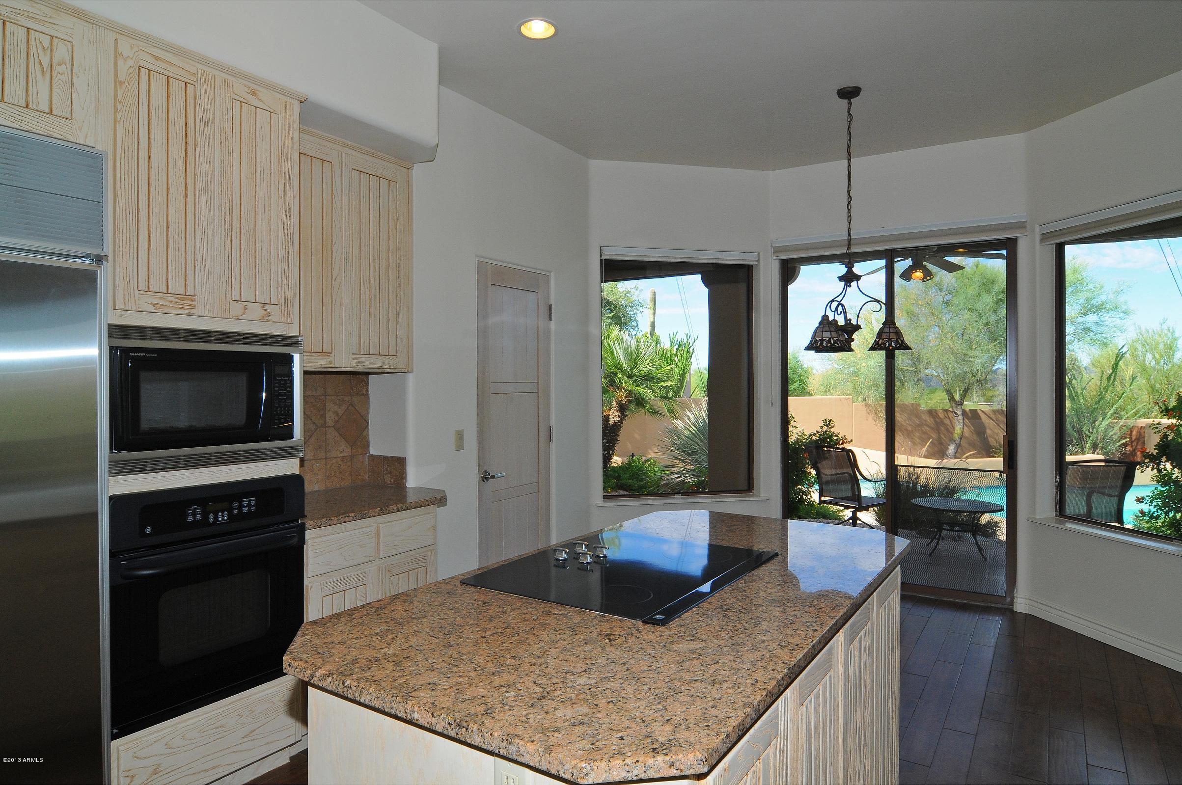 7440 East Ridgeline Road Carefree, AZ 85377 - Photo 4 of 45 Kitchen Island