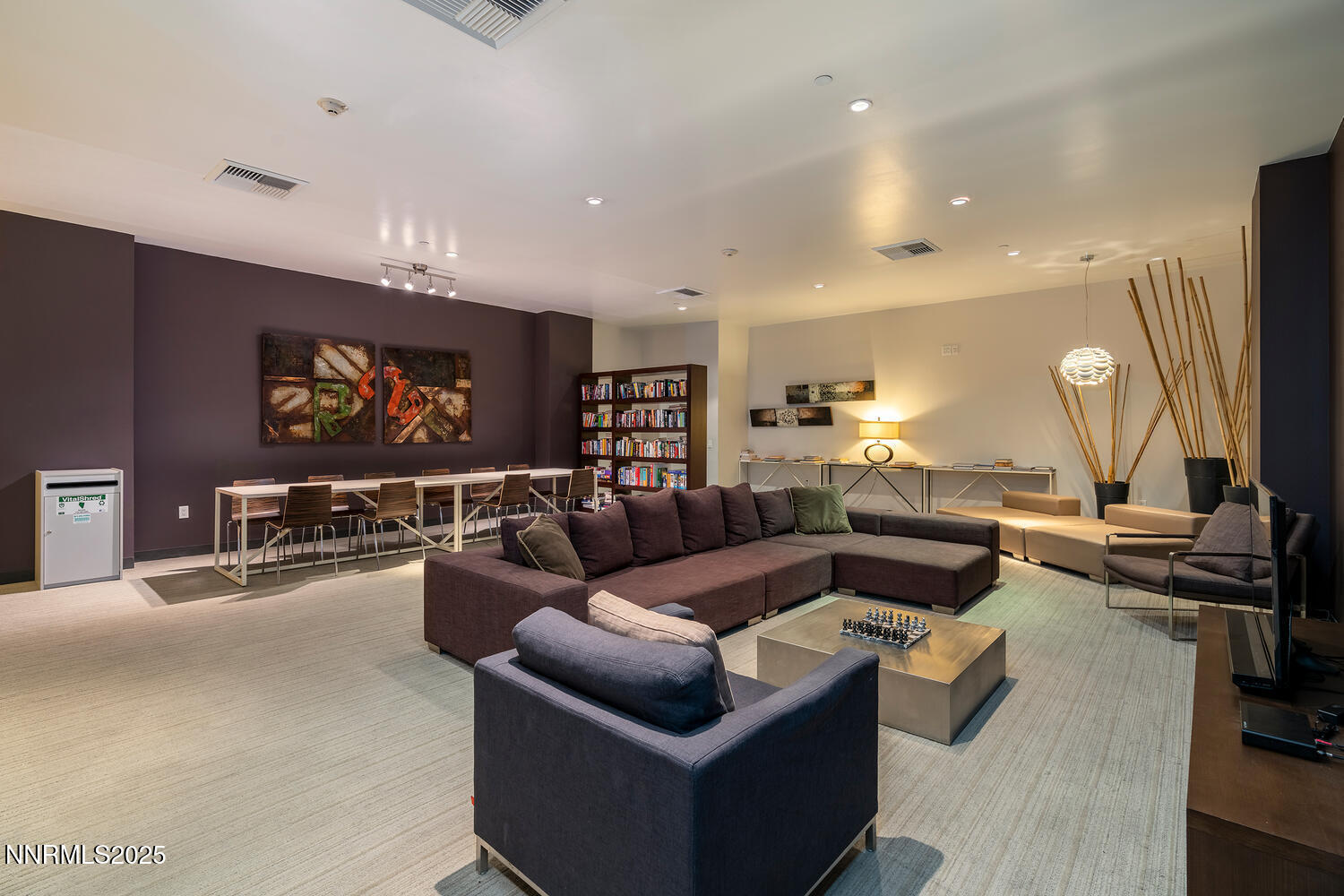 255 North Sierra Street, Unit 1908 Reno, NV 89501 - Photo 53 of 55 Owner's lounge