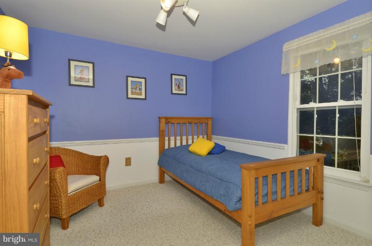 902 Pointer Ridge Drive Gaithersburg, MD 20878 - Photo 4 of 30 Bedroom