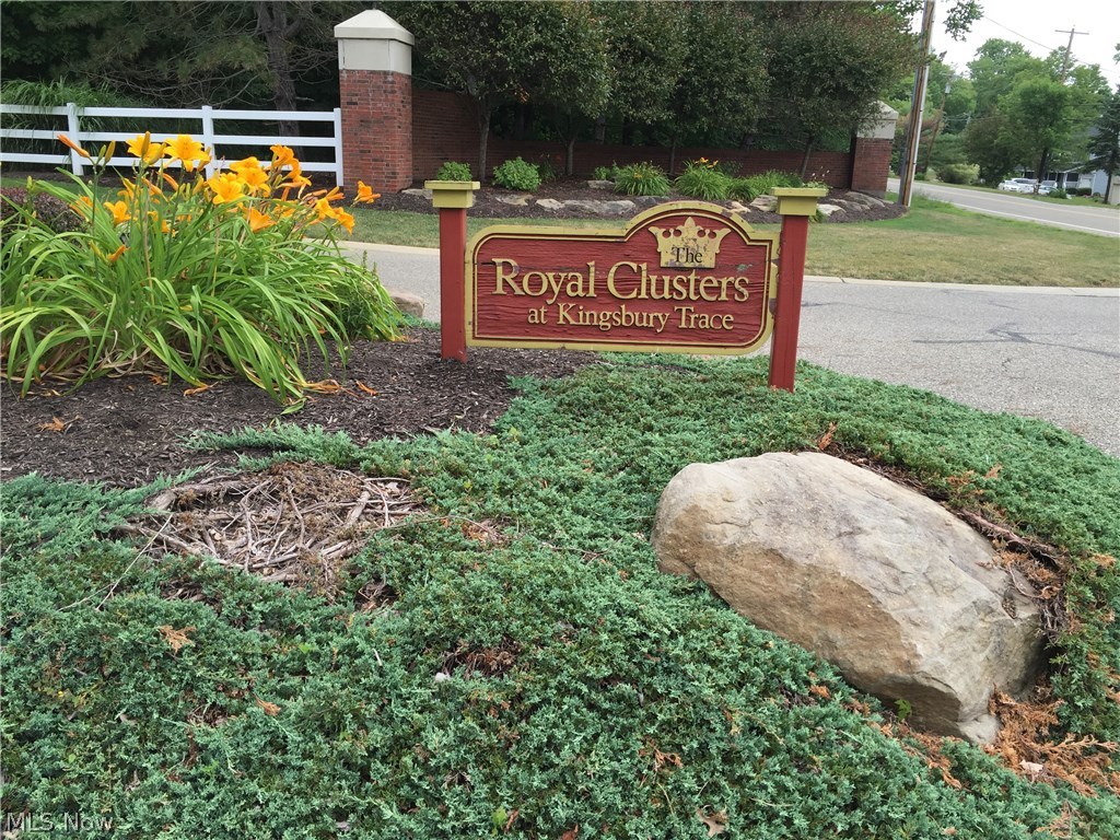 4196 Castle Ridge Akron, OH 44321 - Photo 2 of 31 Gallery Image 2