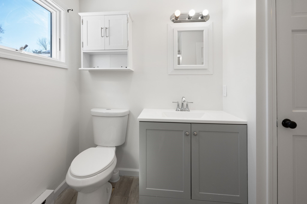 39 Thyme Lane Springfield, MA 01129 - Photo 11 of 30