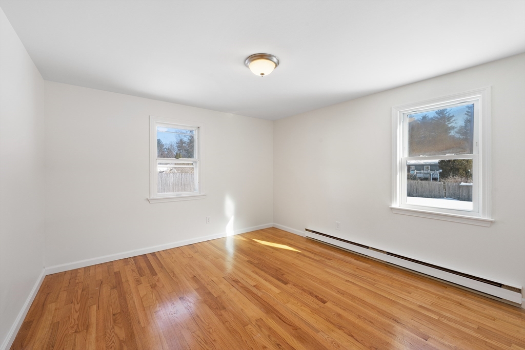 39 Thyme Lane Springfield, MA 01129 - Photo 12 of 30