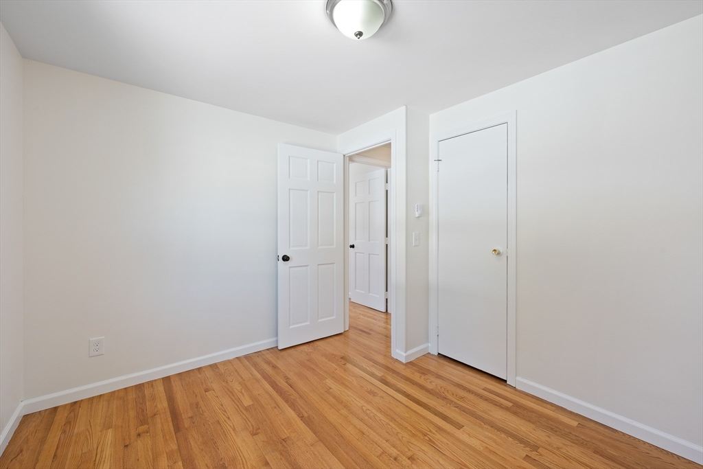 39 Thyme Lane Springfield, MA 01129 - Photo 19 of 30