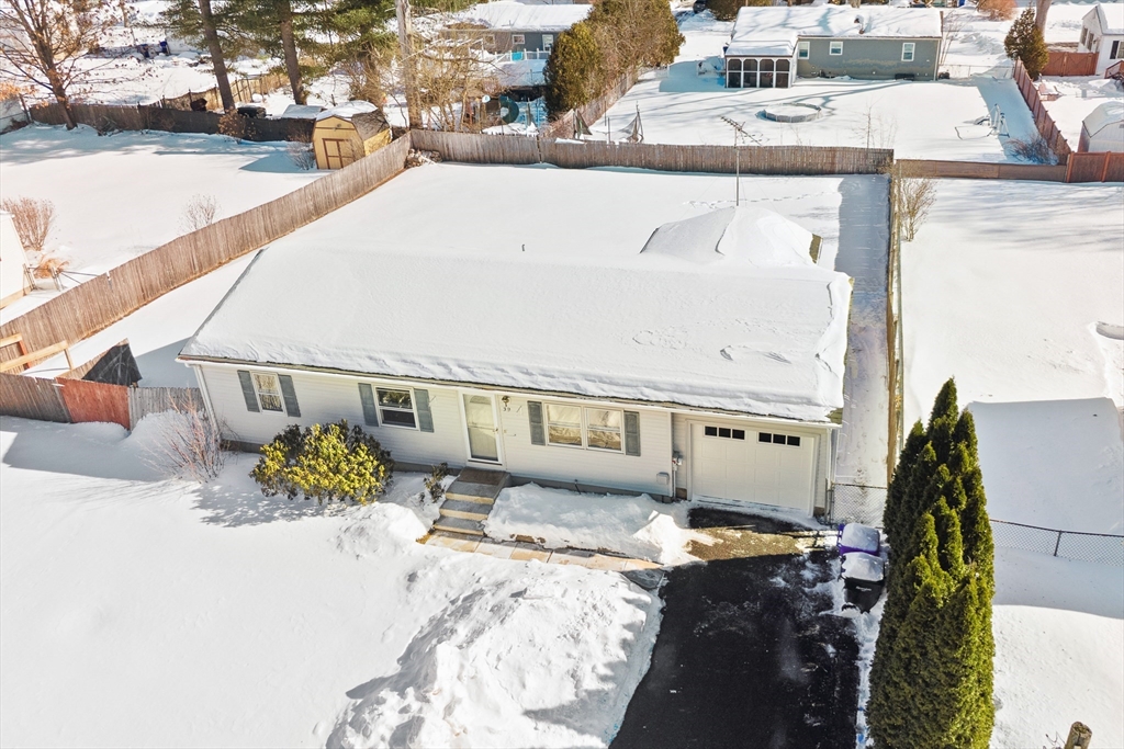 39 Thyme Lane Springfield, MA 01129 - Photo 22 of 30