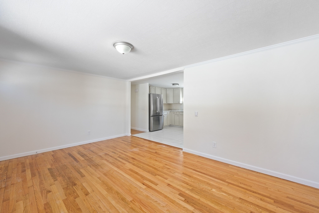 39 Thyme Lane Springfield, MA 01129 - Photo 8 of 30