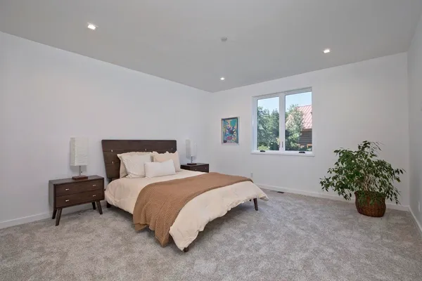 $3,675,000 | 380 Pine Street, Mammoth Lakes, CA 93546