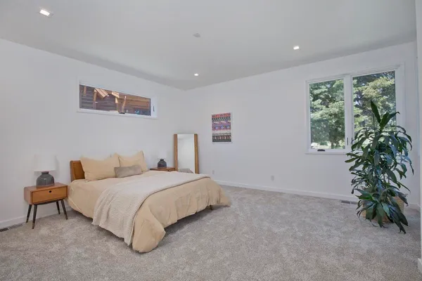 $3,675,000 | 380 Pine Street, Mammoth Lakes, CA 93546