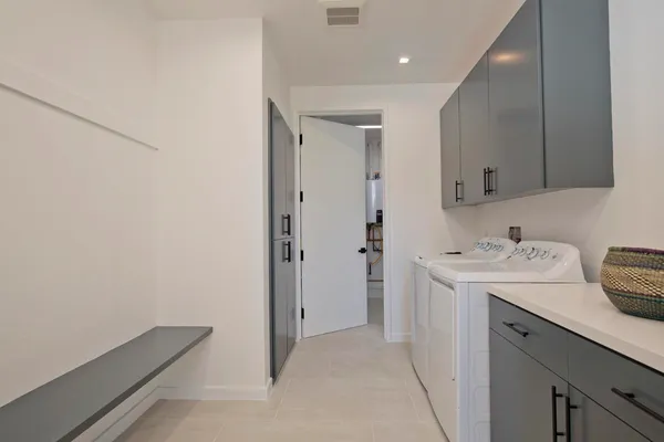 $3,675,000 | 380 Pine Street, Mammoth Lakes, CA 93546