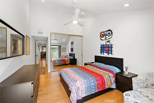 $950,000 | 1 Starfish Court, Newport Beach, CA 92663