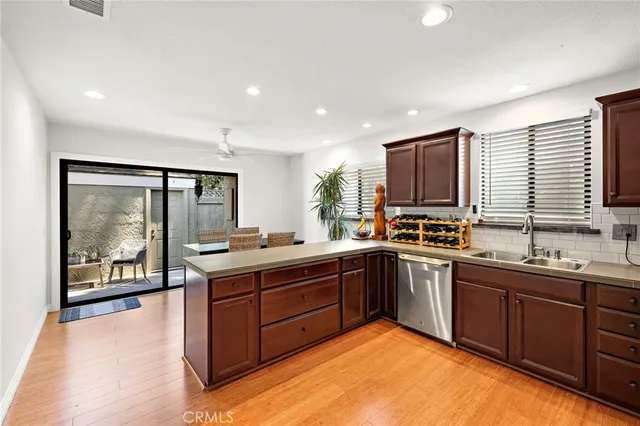 $950,000 | 1 Starfish Court, Newport Beach, CA 92663