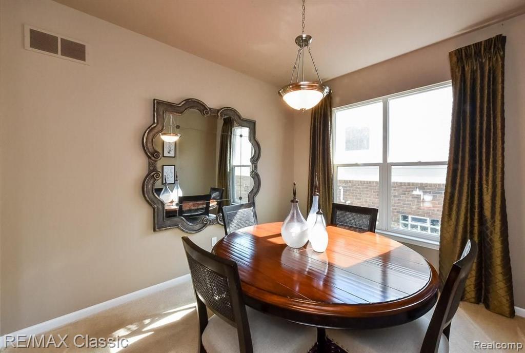 49287 Hawksburry Road Canton, MI 48188 - Photo 43 of 95 Gallery Image 43
