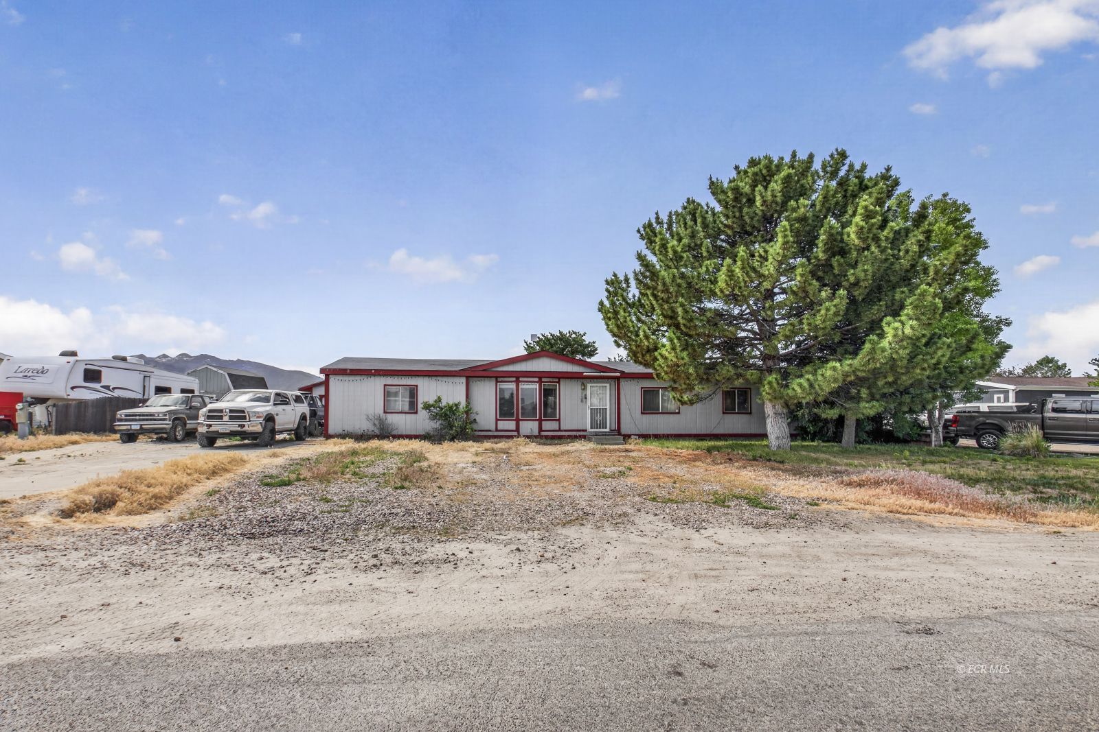 138 Springfield Parkway Spring Creek, NV 89815 - Photo 2 of 27