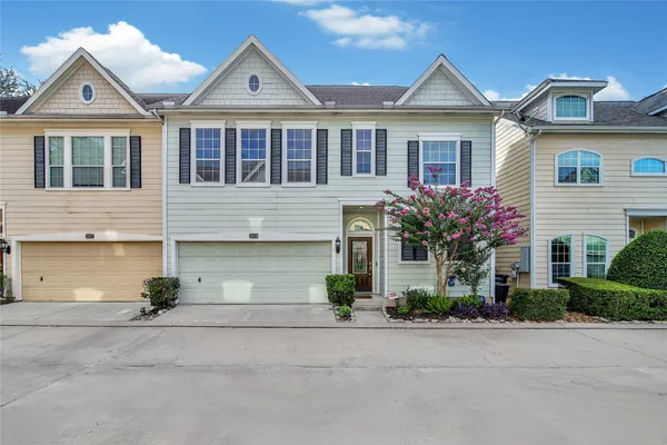 $380,000 | 2618 Shady Acres Court, Houston, TX 77008