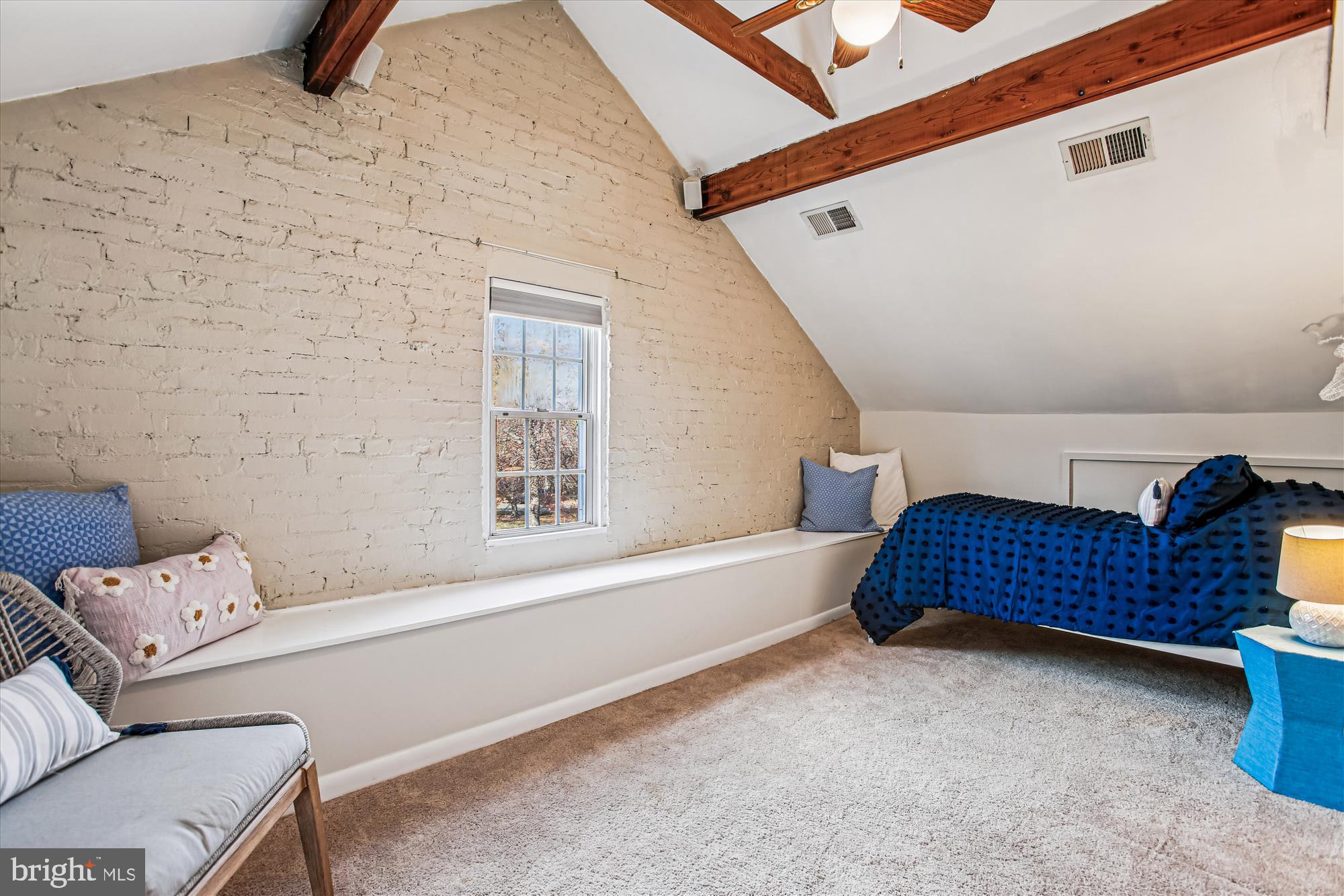 3000 South Columbus Street, Unit B2 Arlington, VA 22206 - Photo 24 of 50 Cozy exposed wooden beams and brick!