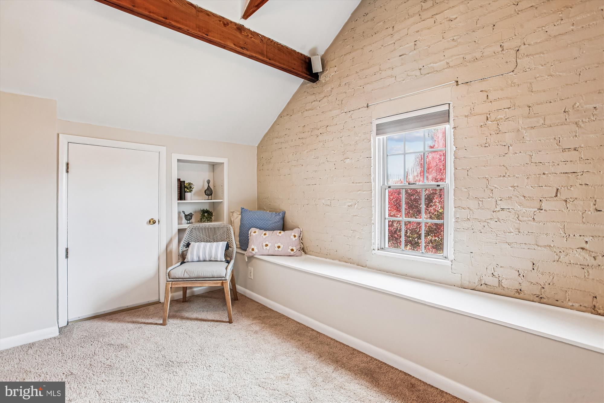 3000 South Columbus Street, Unit B2 Arlington, VA 22206 - Photo 26 of 50 With storage space!