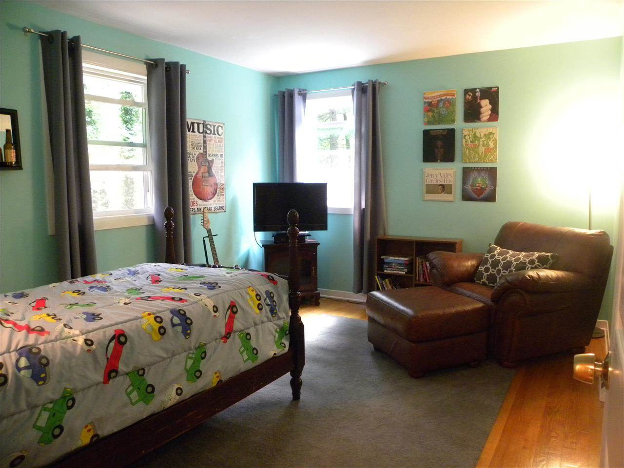 24 Devon Road Bethlehem, NY 12054 - Photo 15 of 25 Photo 15