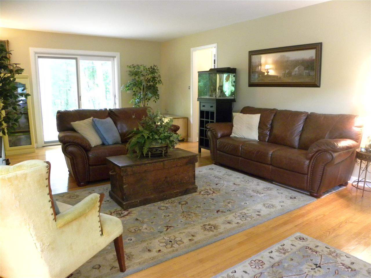 24 Devon Road Bethlehem, NY 12054 - Photo 3 of 25 Photo 3