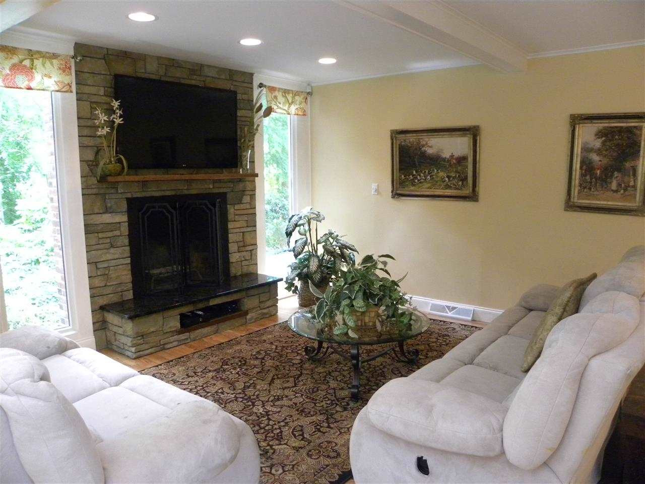 24 Devon Road Bethlehem, NY 12054 - Photo 8 of 25 Photo 8