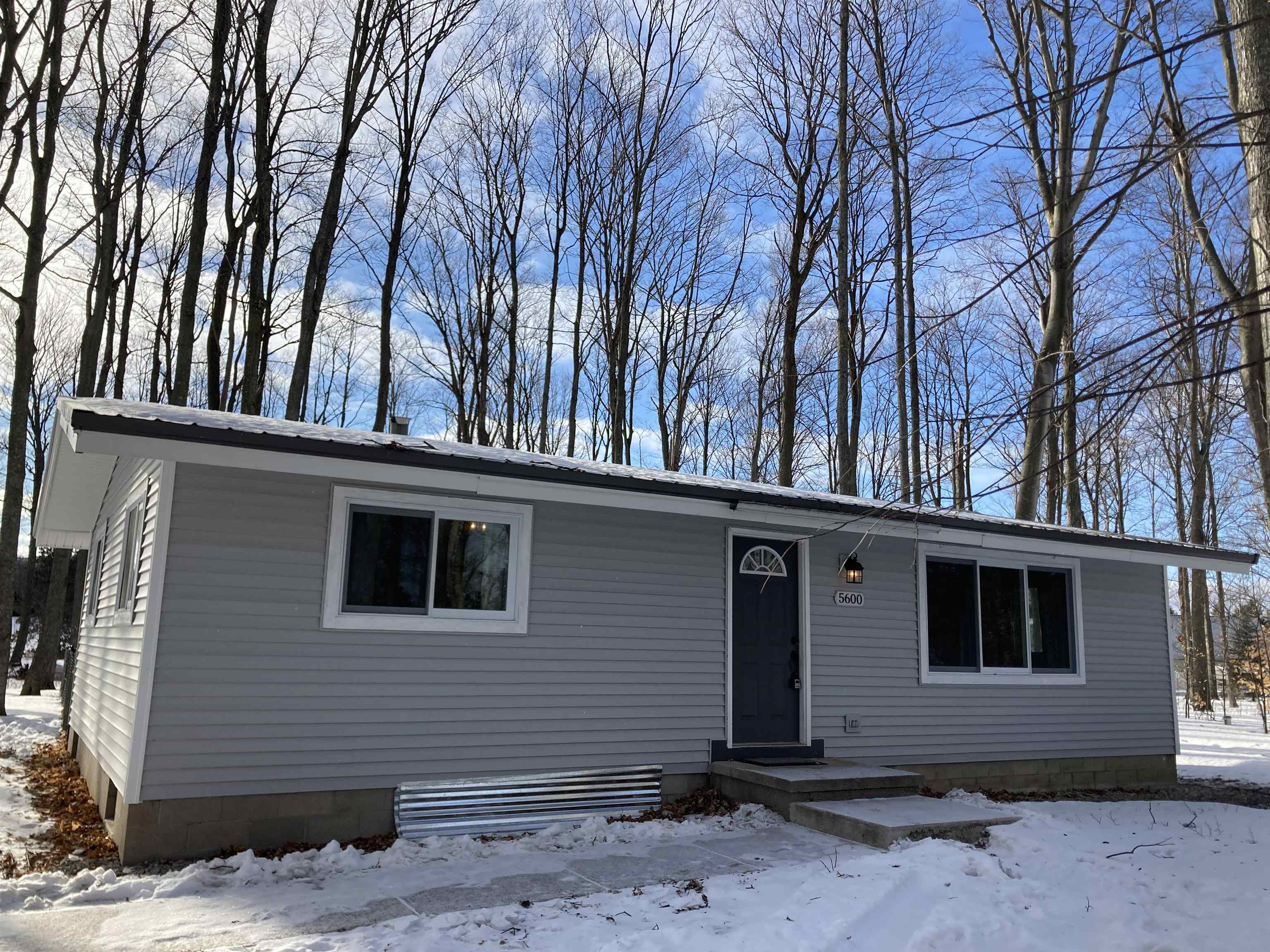 5600 Goodrick Road Traverse City, MI 49684 - Photo 24 of 27 1896947-26.JPG