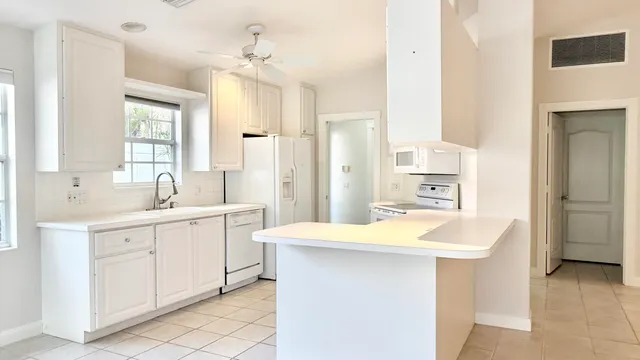 $409,900 | 7861 Olympia Drive, West Palm Beach, FL 33411