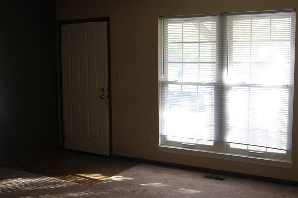 7634 Combs Road Indianapolis, IN 46237 - Photo 3 of 18 Gallery Image 3