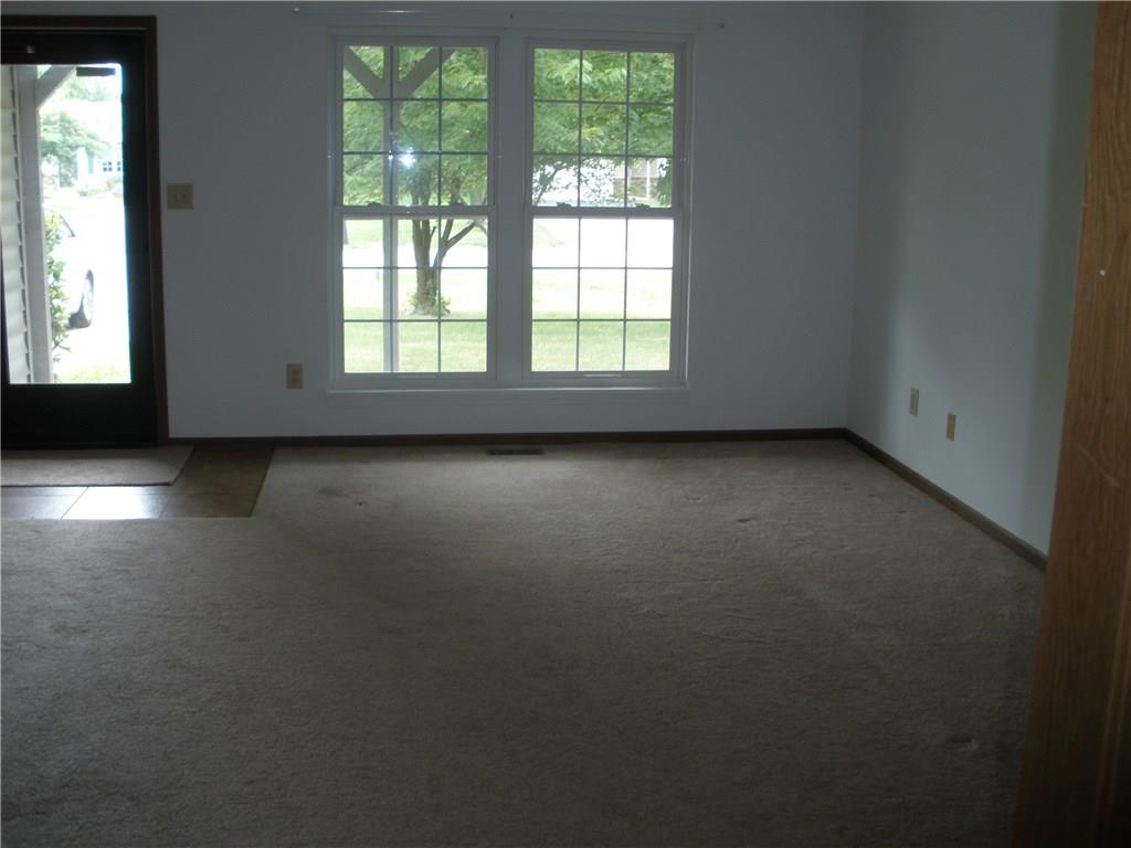 7634 Combs Road Indianapolis, IN 46237 - Photo 5 of 18 Gallery Image 5