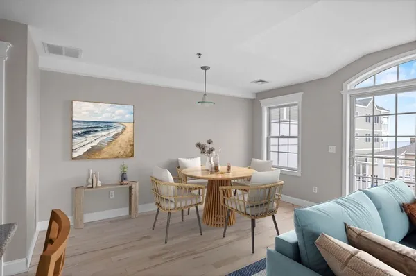 $575,000 | 14 Atlantic Avenue, Unit D, Salisbury, MA 01952