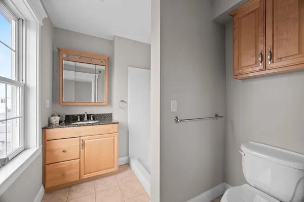 $575,000 | 14 Atlantic Avenue, Unit D, Salisbury, MA 01952