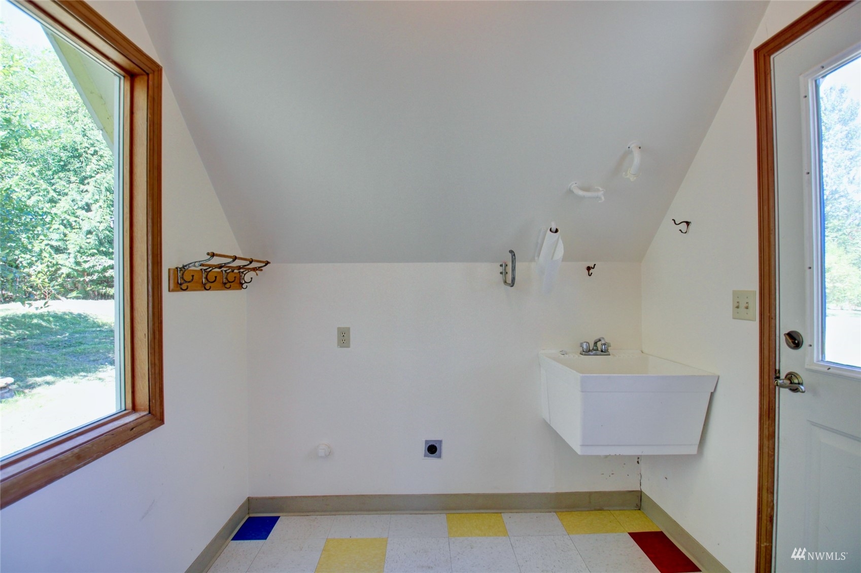 7594 Delvan Hill Road Sedro-Woolley, WA 98284 - Photo 21 of 38 Gallery Image 21