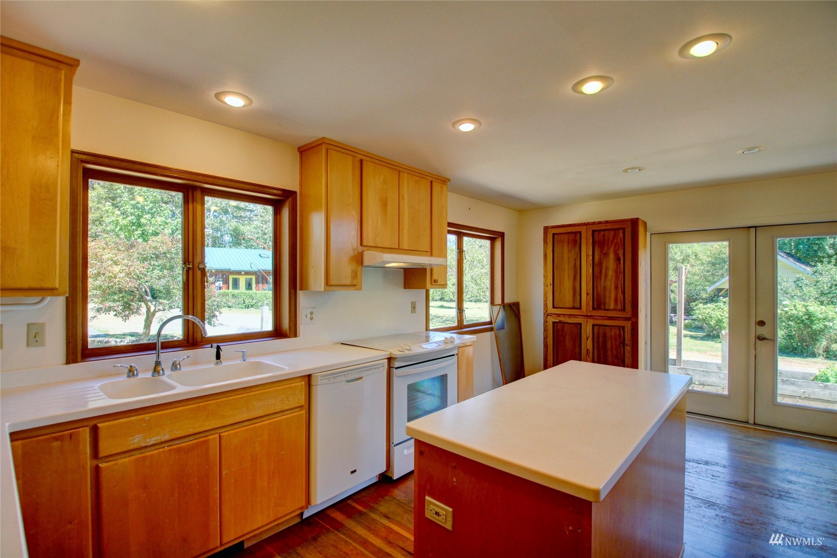 7594 Delvan Hill Road Sedro-Woolley, WA 98284 - Photo 10 of 38 Gallery Image 10