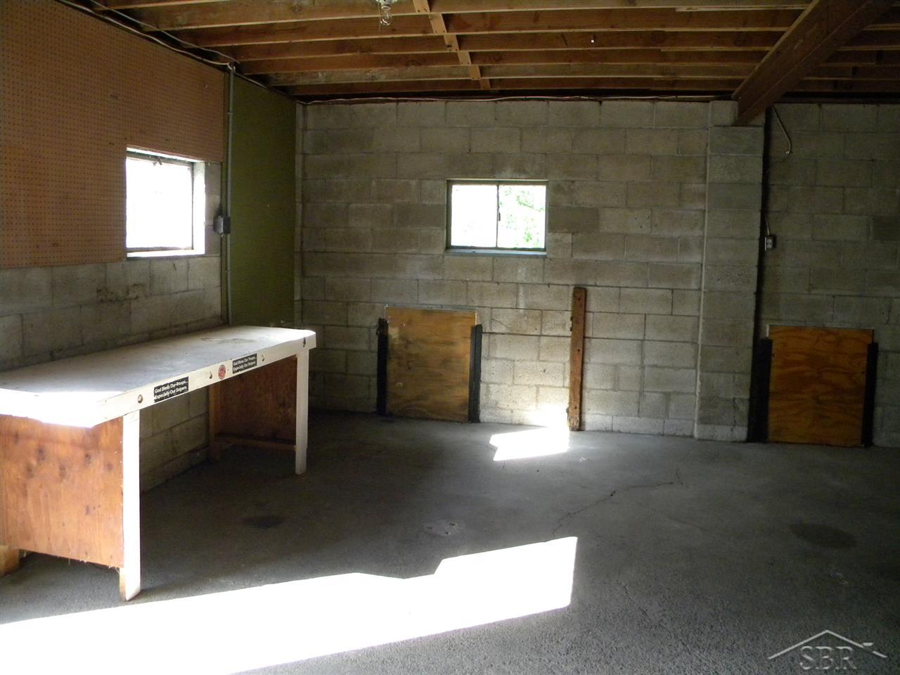 12565 East Washington Road Reese, MI 48757 - Photo 20 of 22 50027239-19.JPG