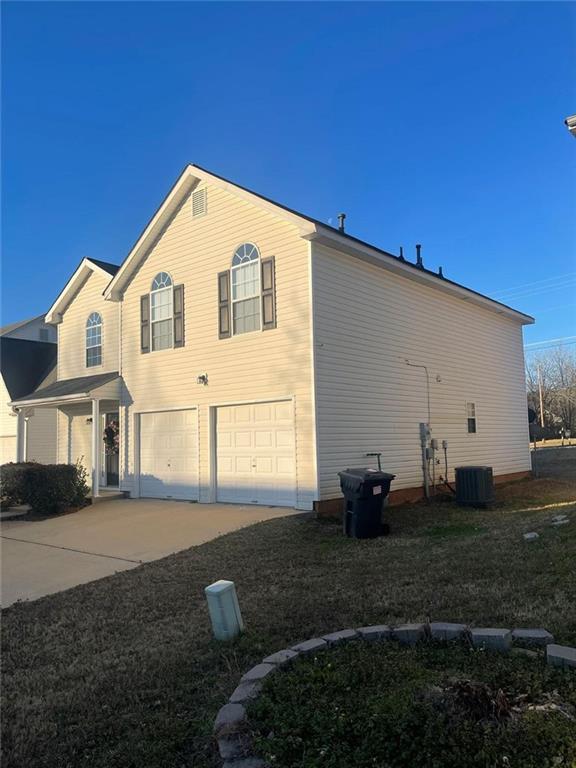 225 Hazelhurst Drive Covington, GA 30016 - Photo 2 of 20