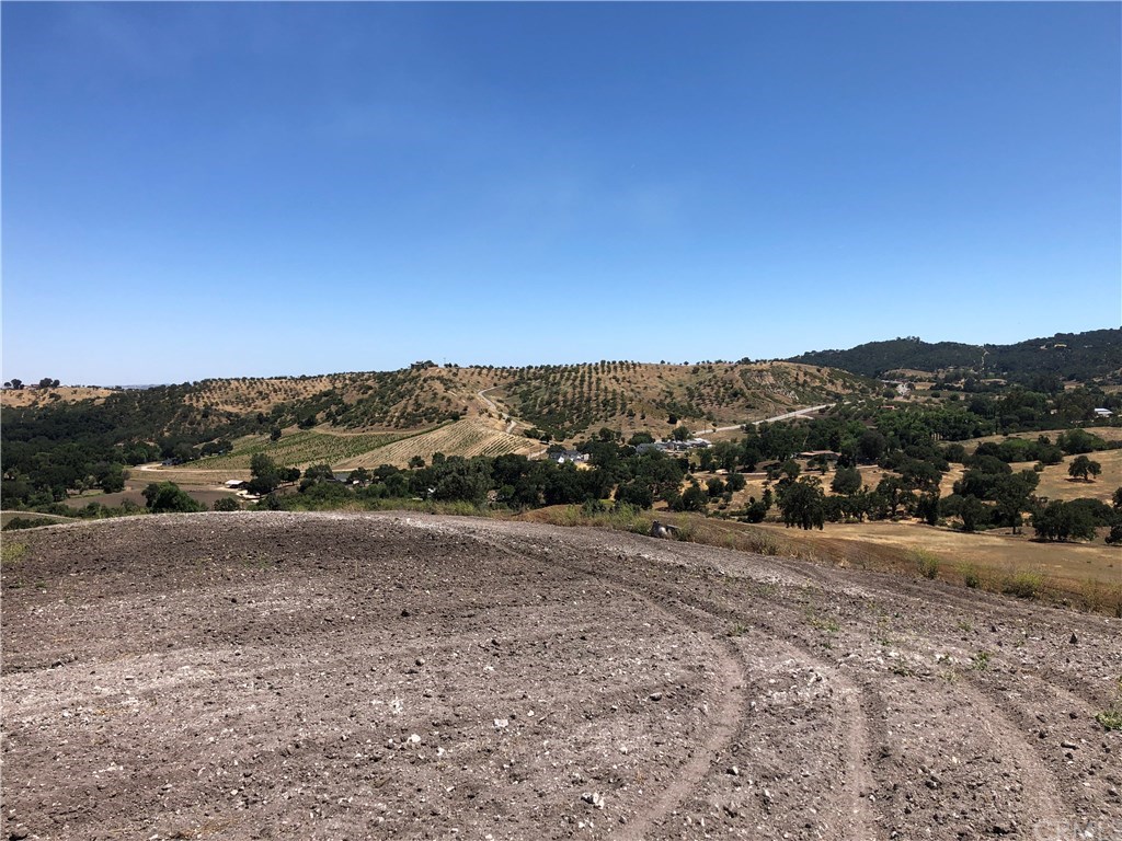 1865 Nacimiento Drive Paso Robles, CA 93446 - Photo 27 of 43 a view of an outdoor space with mountain view