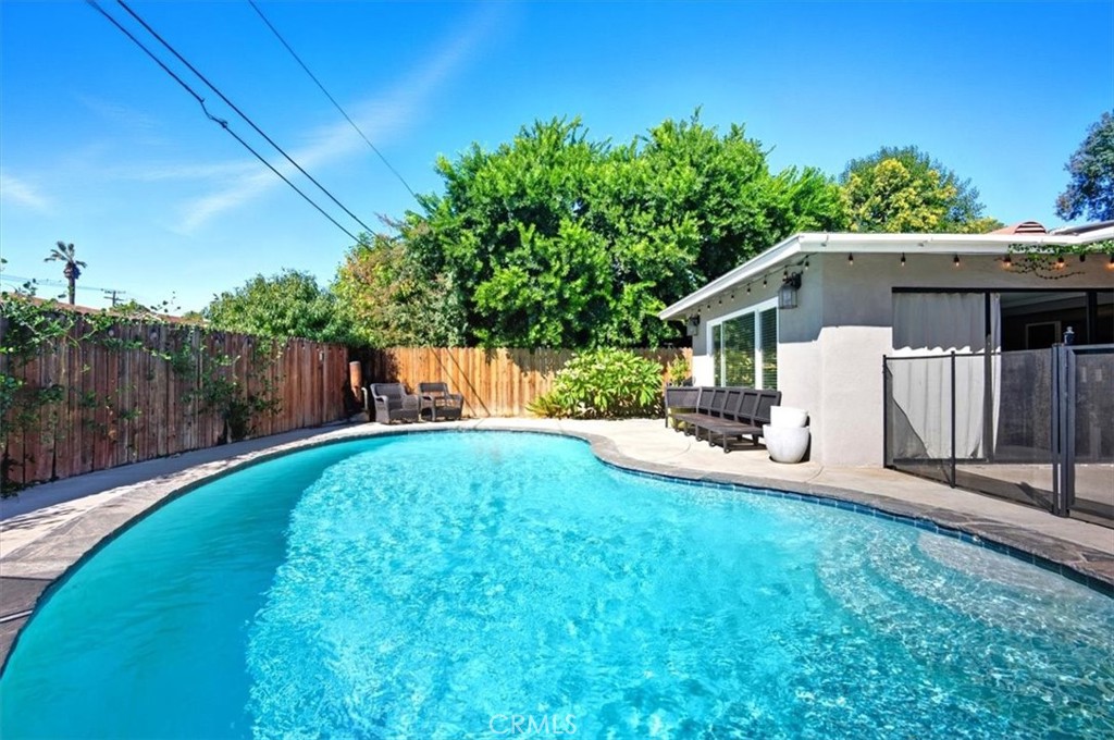 3495 Mono Drive Riverside, CA 92506 - Photo 31 of 36 a view of a house with backyard and sitting area