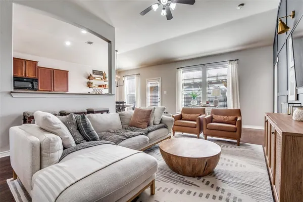 $399,900 | 1710 Chadwick Court, Cedar Hill, TX 75104