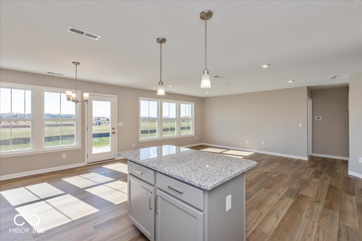 735 Oakleaf Drive Greenfield, IN 46140 - Photo 16 of 39