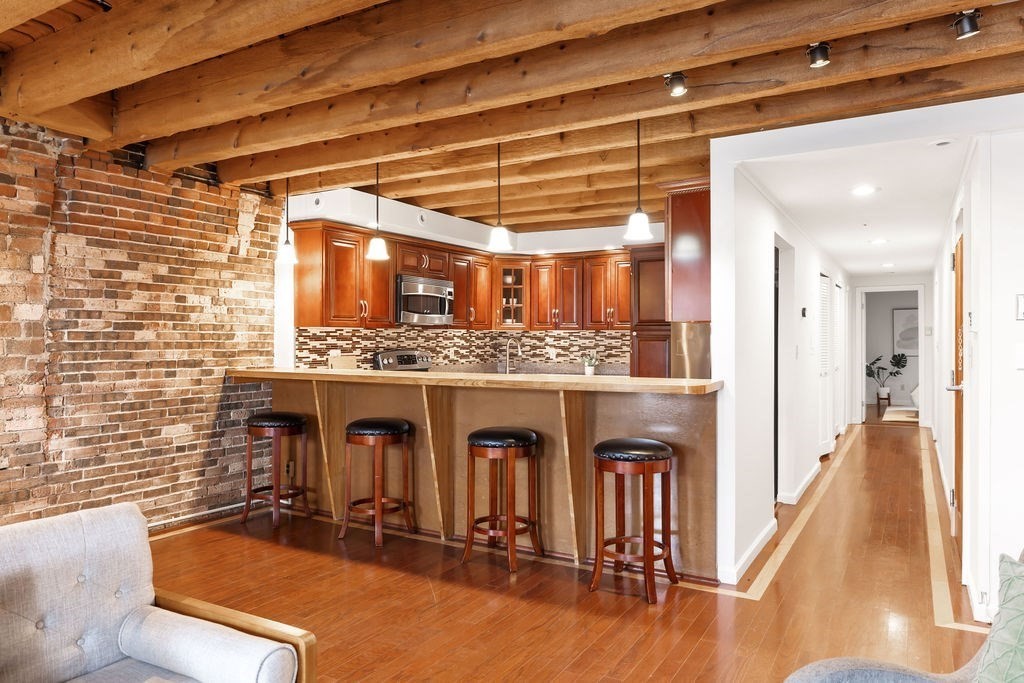 75 Fulton Street, Unit 21 Boston, MA 02109 - Photo 6 of 25