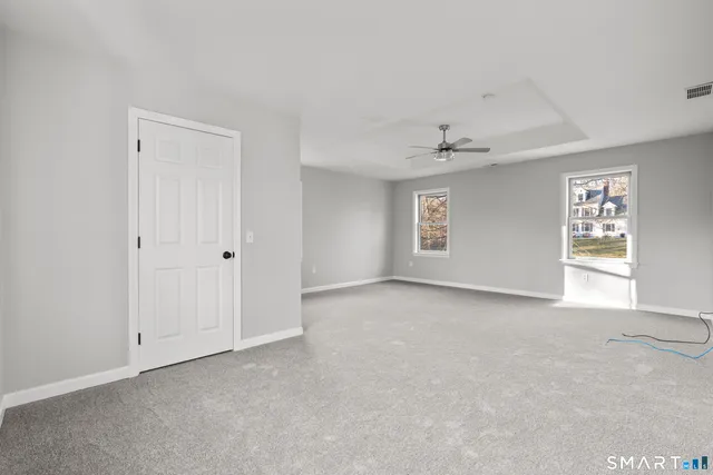 $999,900 | 2 Greenwood Lane, Guilford, CT 06437