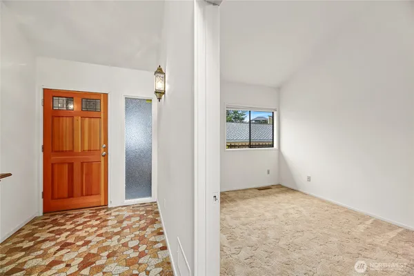 $465,000 | 25126 B 142nd Avenue Southeast, Kent, WA 98042