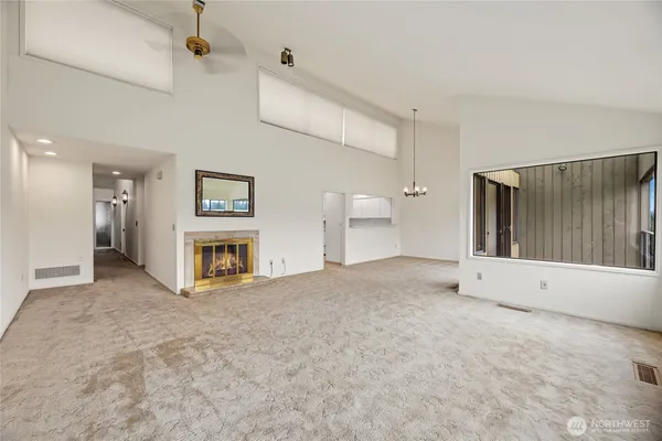 $465,000 | 25126 B 142nd Avenue Southeast, Kent, WA 98042